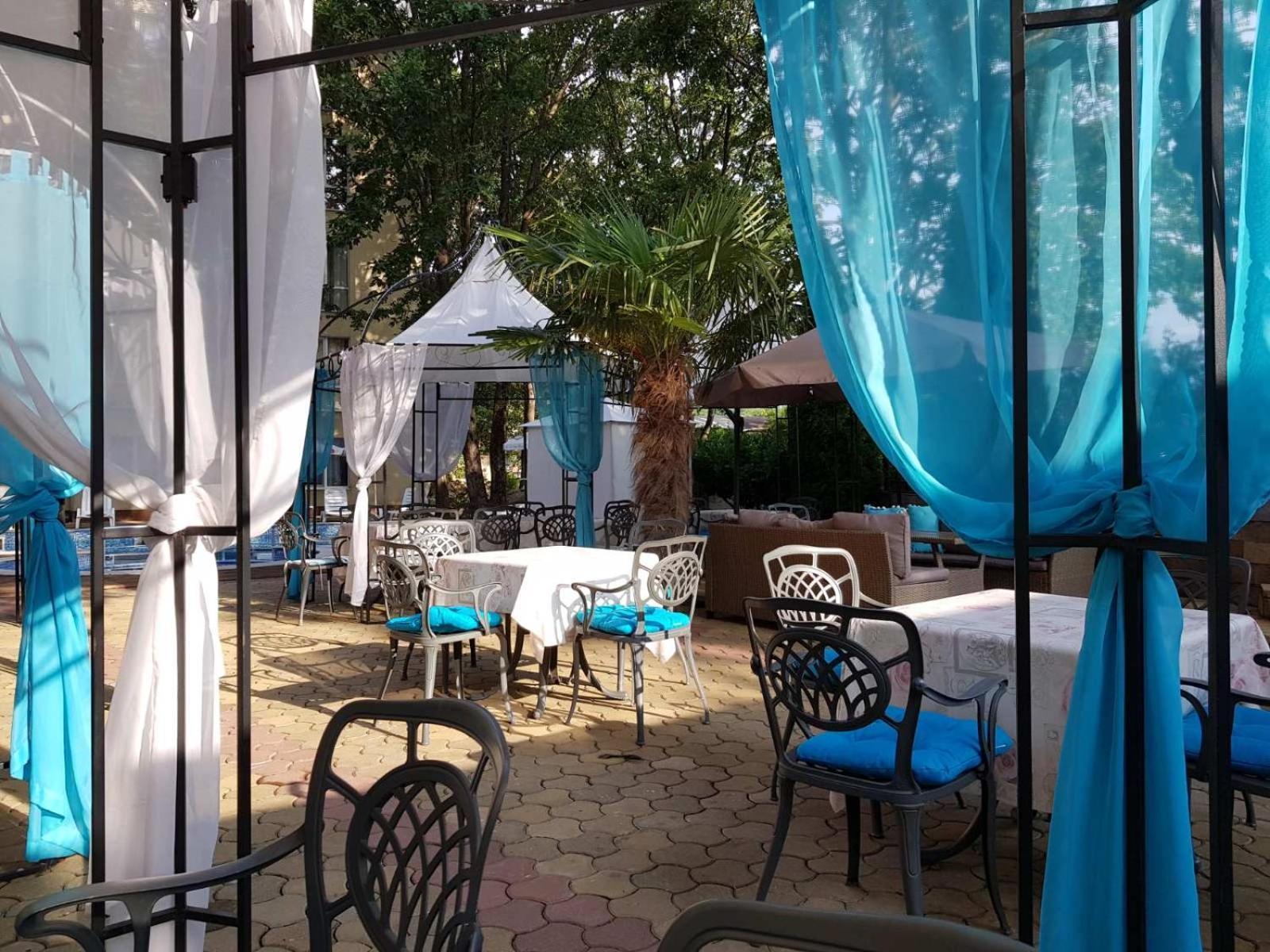 Sunrise Hotel Primorsko Extérieur photo
